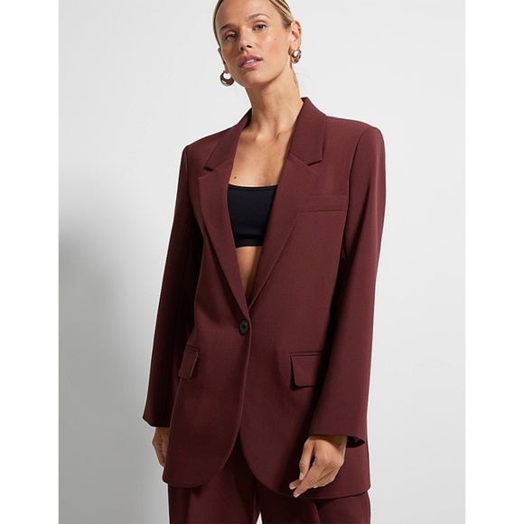 Urban-Chic Oversized Fluid Crepe Blazer - Picture 1 of 3